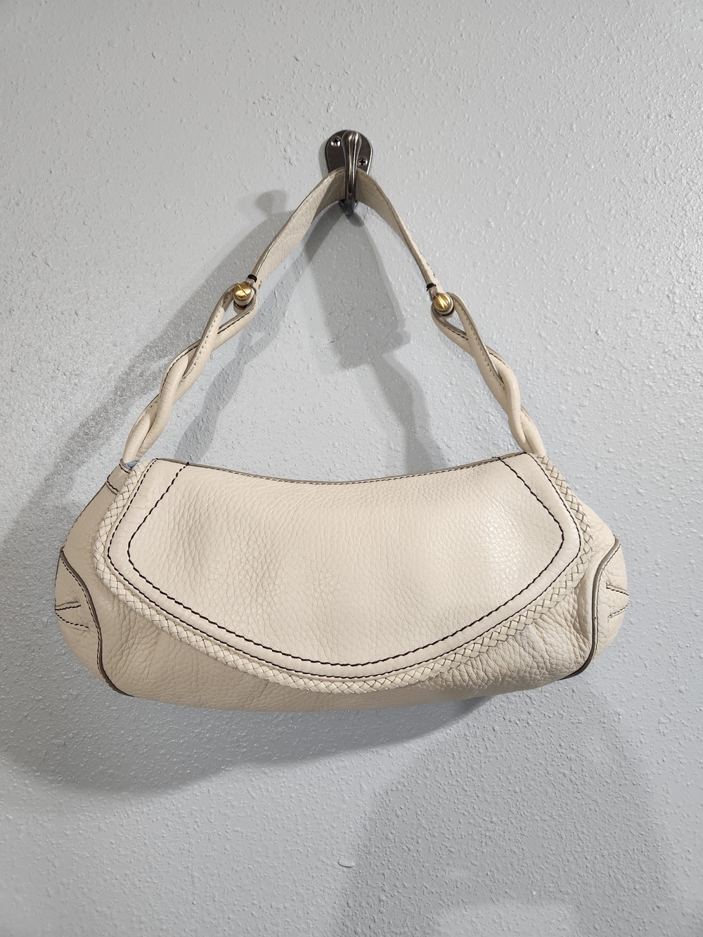 Cole Haan Ivory Leather Shoulder Bag Twisted Strap Hobo Baguette 13x6.5 Gold